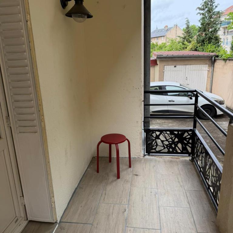 Le Vintage 4 étoiles et L'Atelier 4 étoiles jusqu'à 10 personnes - Appartement 4 Chambres avec Balcon - 60