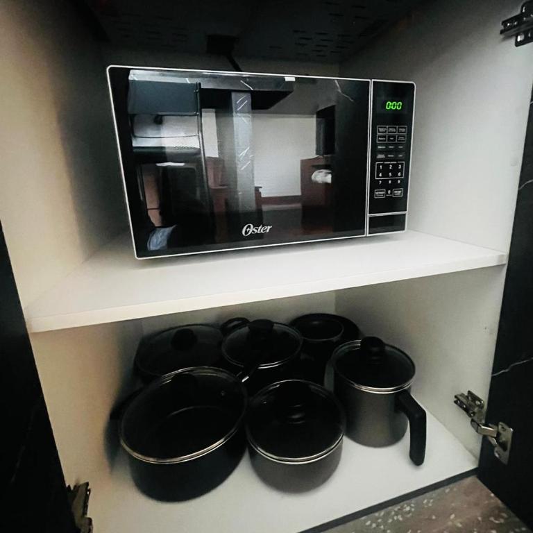Comfortable flat 2-hab near US embassy - pet friendly - Two-Bedroom Apartment - 13