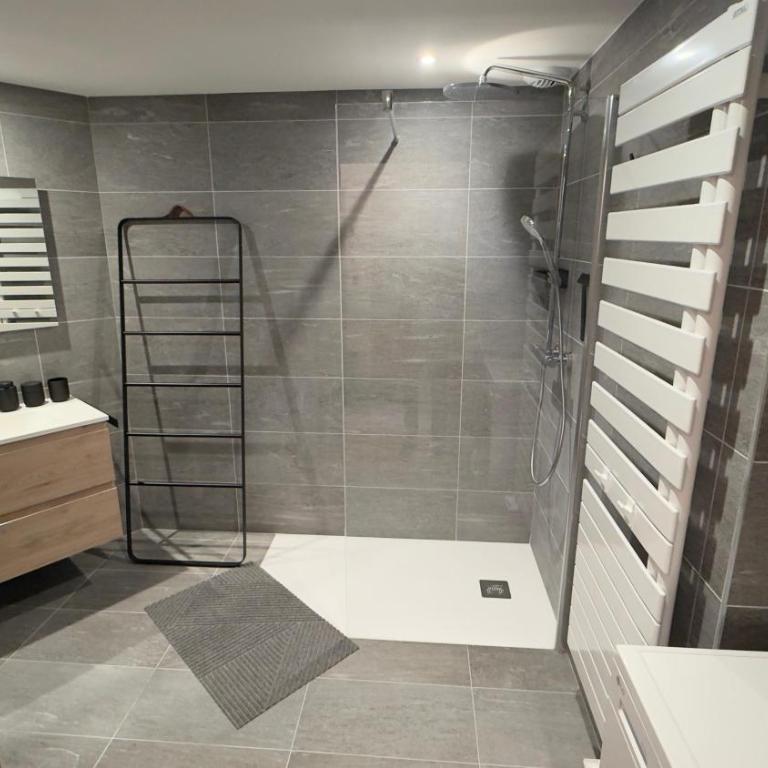 Résidence Phoenix A by Leavetown Vacations - One-Bedroom Apartment - 4