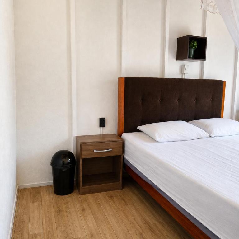 Wild Rover Beach Mancora - Habitación Doble con baño privado - 5