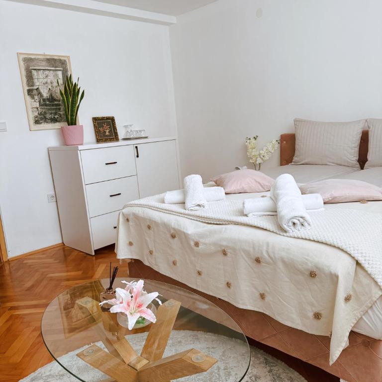 Cozy & Quiet Apartment Sarajevo - Apartman sa 1 Spavaćom Sobom - 2