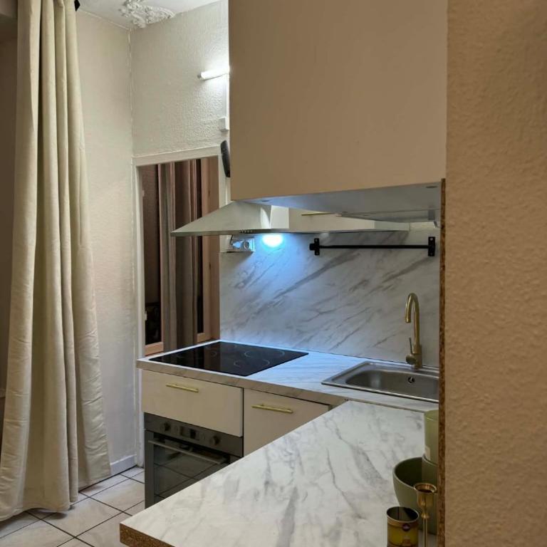 Appart Centre-ville, Cathédrale, Petite France - Apartamento de 2 dormitorios con vistas a la ciudad - 34