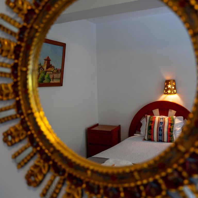 Luz y Amistad - Pisac - Family Room with Mountain View - 8