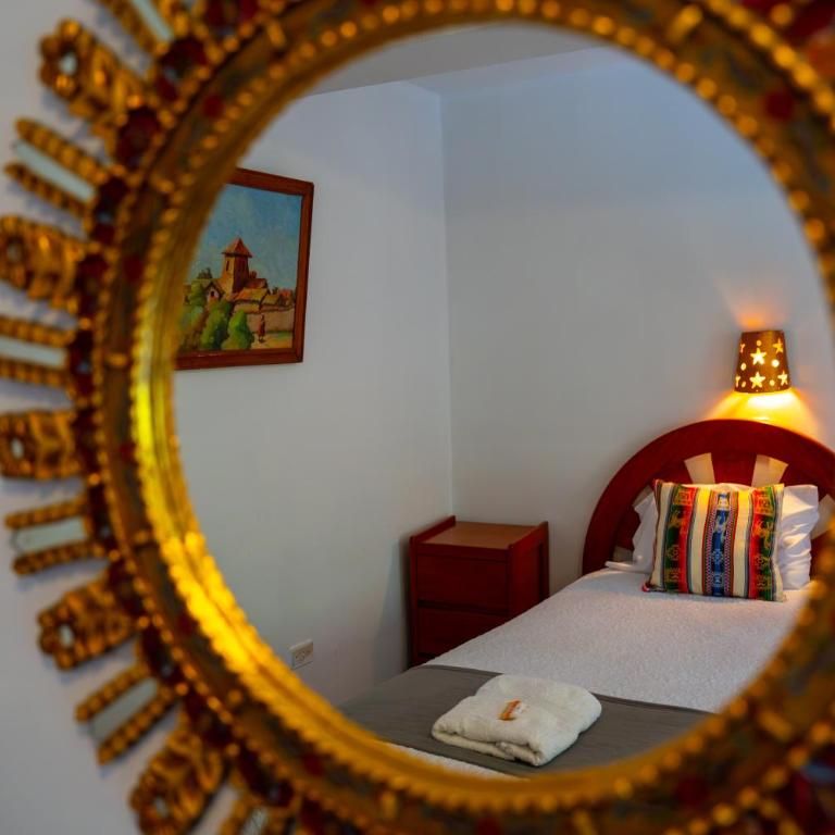 Luz y Amistad - Pisac - Family Room with Mountain View - 9