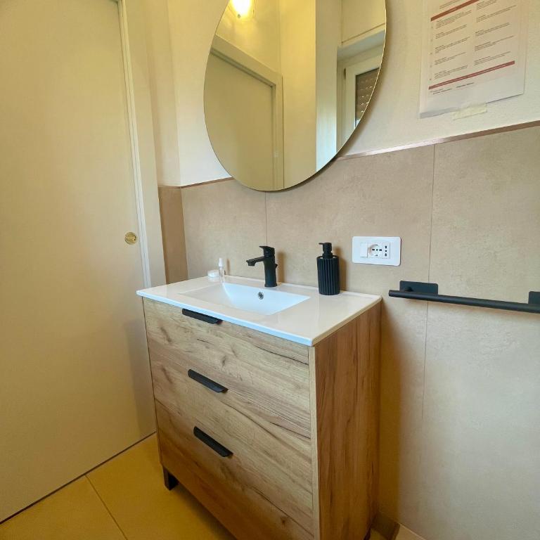 Elegante bilocale a 5 minuti a piedi dalla metro Affori Centro M3 - One-Bedroom Apartment - 19