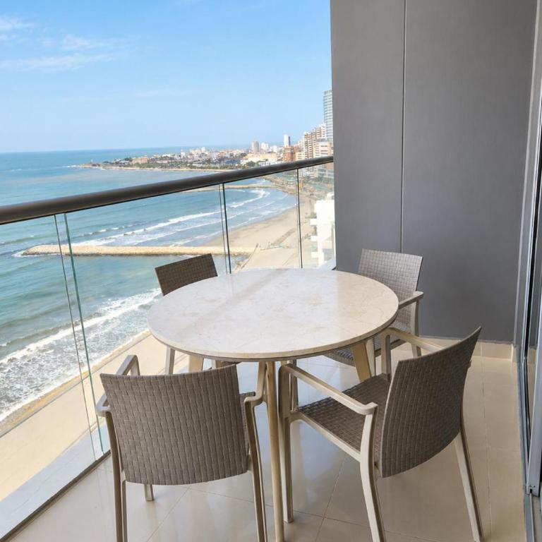 Apartamentos Morros City Cartagena - Apartamento con vistas al mar - 10