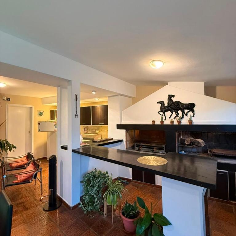 Casa de categoría con pileta en Villa Dolores - Casa de 2 dormitorios - 17