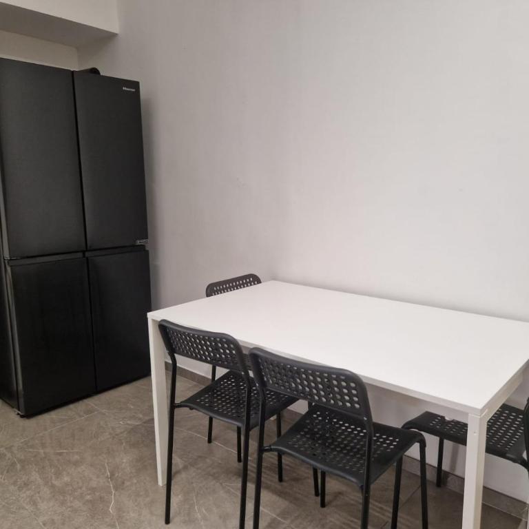 Fresia and Delia apartments by ML WHITE HOUSE - Three-Bedroom Apartment Suite - 13