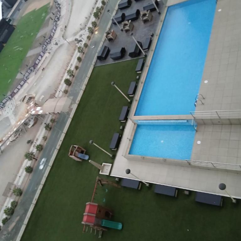Shared apartment with ocean views - Three-Bedroom Apartment - 5