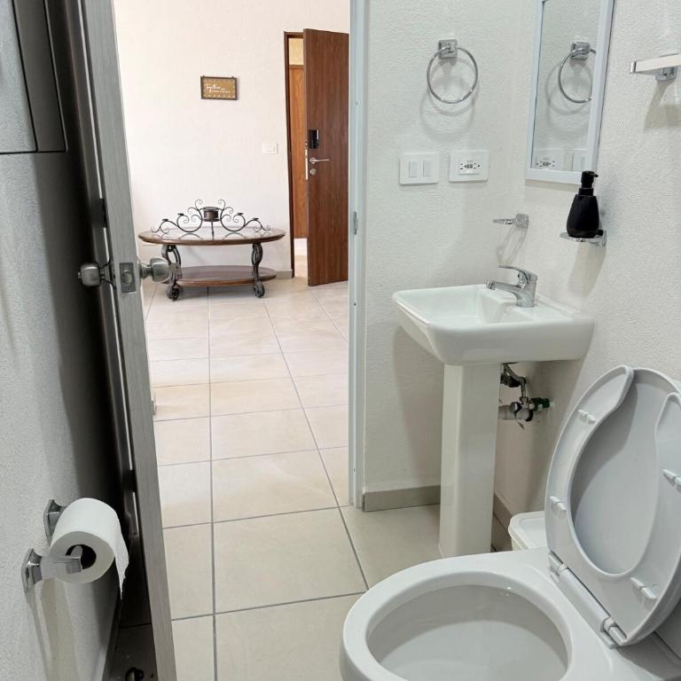 Bello departamento iluminado ideal para descansar - Apartamento de 2 dormitorios - 14