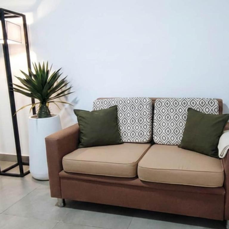 Departamento familiar, barrio tranquilo - SOL - Apartamento de 2 dormitorios - 11