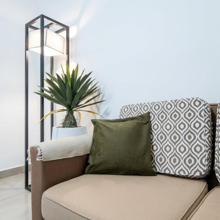 Departamento familiar, barrio tranquilo - SOL - Apartamento de 2 dormitorios - 26