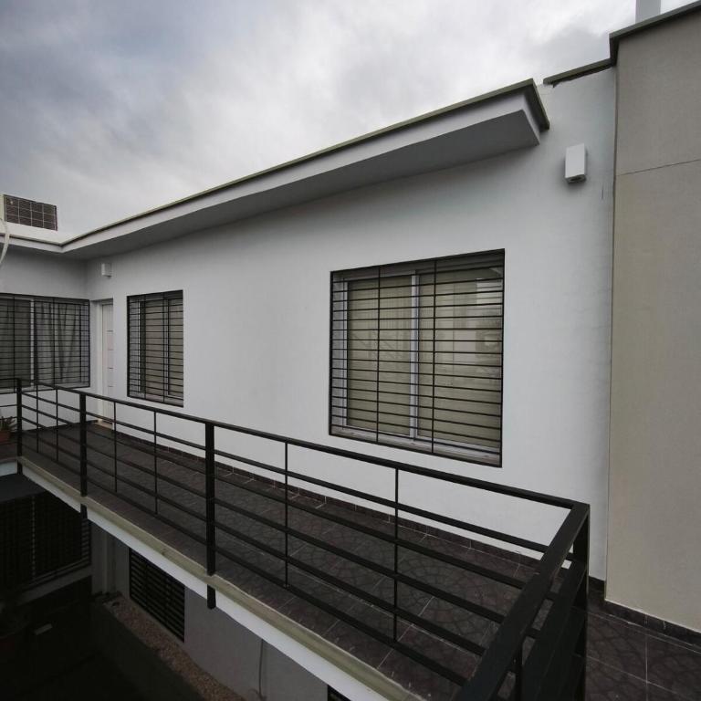 Departamento confortable en área céntrica - Apartamento de 1 dormitorio - 2
