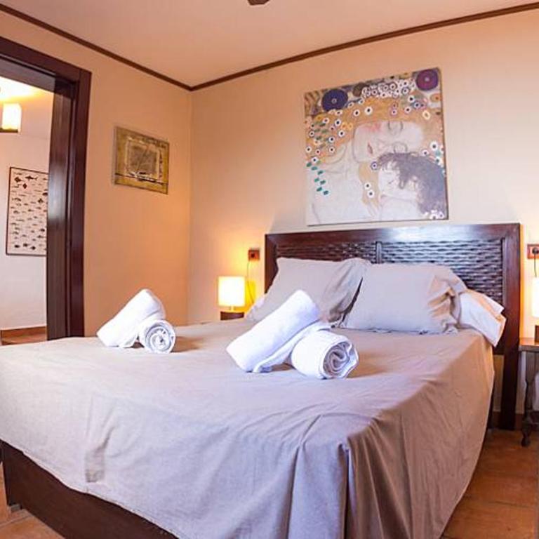 Alojamiento Iluminoso de 5 habs - Villa con piscina privada - 17