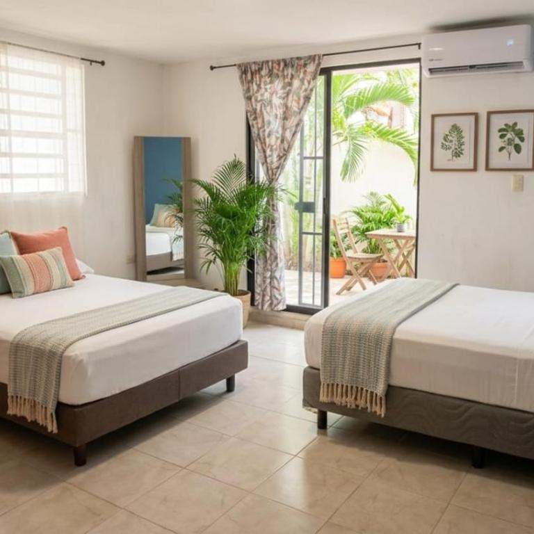 Residencia COCO 28 con Piscina Downtown Cancun - Three-Bedroom House - 14