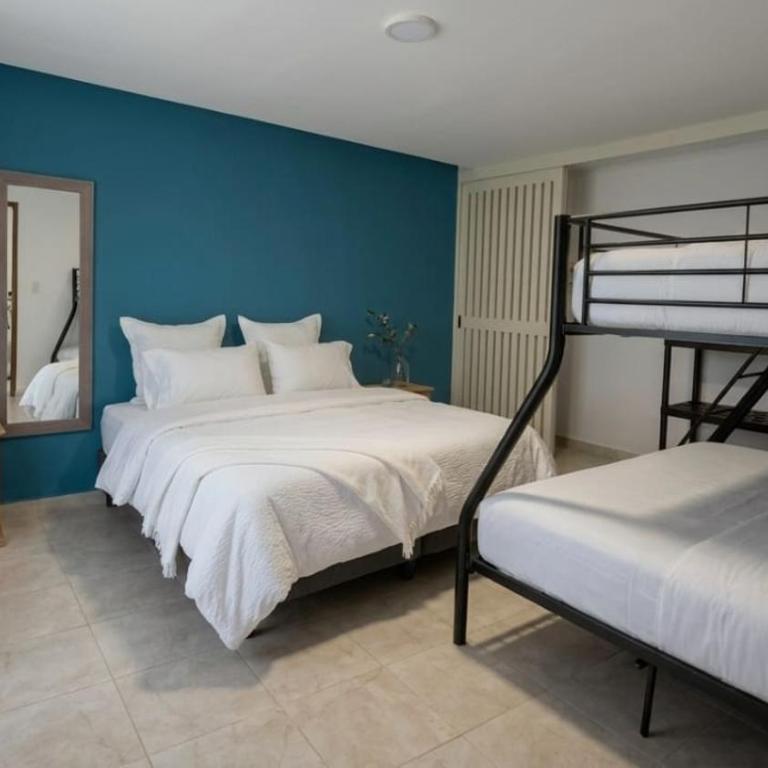 Residencia COCO 28 con Piscina Downtown Cancun - Three-Bedroom House - 16