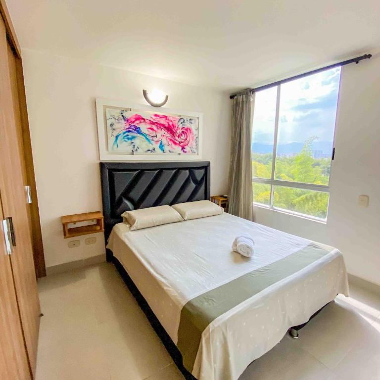 Apartamentos en el Sur de Cali, parqueadero propio, piscina, wifi - Three-Bedroom Apartment - 27