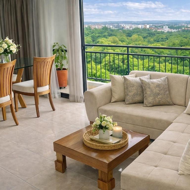 Apartamentos en el Sur de Cali, parqueadero propio, piscina, wifi - Apartment with Mountain View - 1