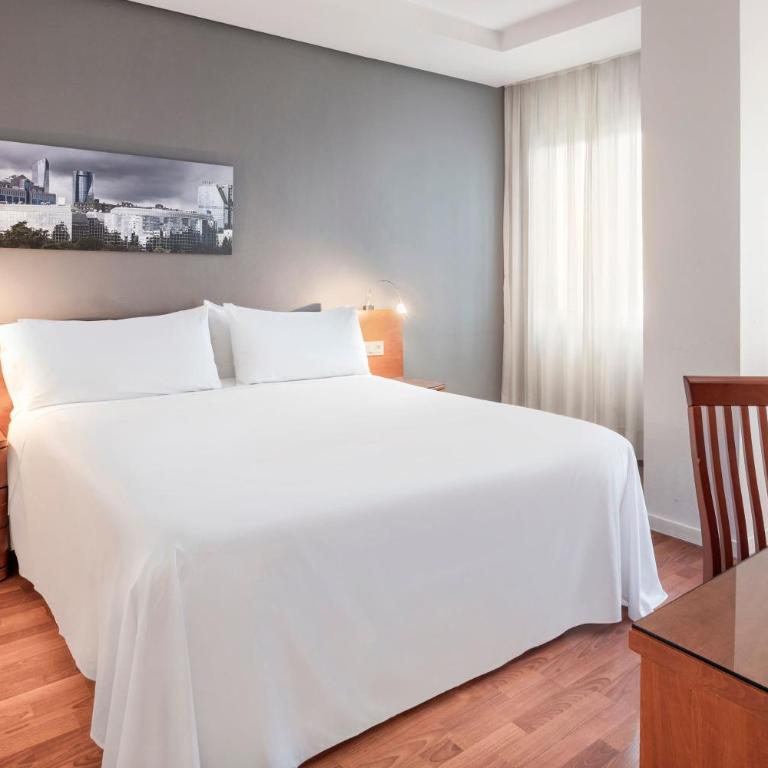 Madrid Chamartín, Affiliated by Meliá - Camera Familiare (2 Adulti + 2 Bambini) - 3