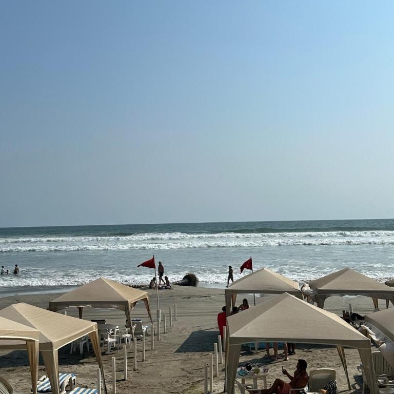 Oceanfront in Punta Diamante with a pool - Apartment mit 3 Schlafzimmern - 4