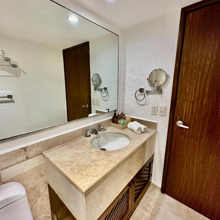 Oceanfront in Punta Diamante with a pool - Apartment mit 3 Schlafzimmern - 7