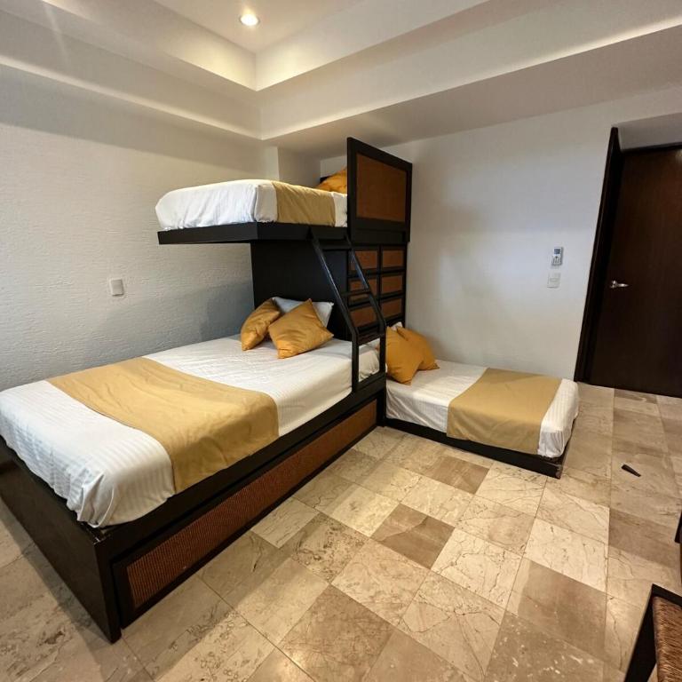 Oceanfront in Punta Diamante with a pool - Apartment mit 3 Schlafzimmern - 33