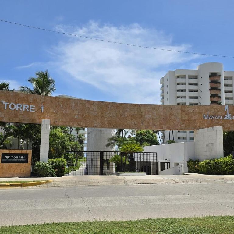 Oceanfront in Punta Diamante with a pool - Apartment mit 3 Schlafzimmern - 40