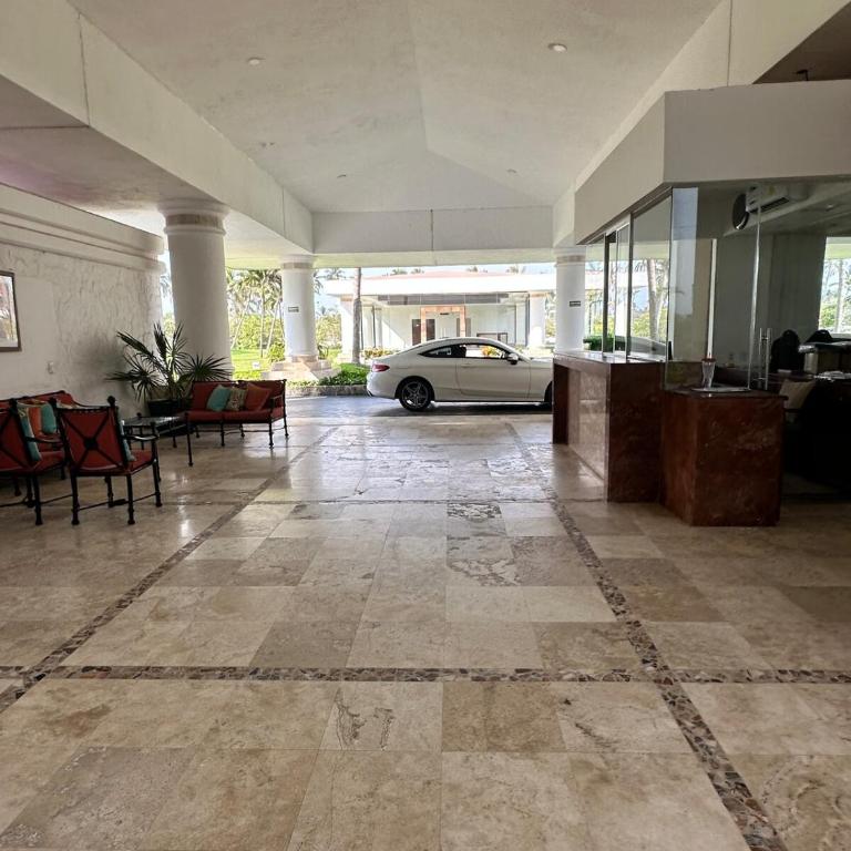 Oceanfront in Punta Diamante with a pool - Apartment mit 3 Schlafzimmern - 41