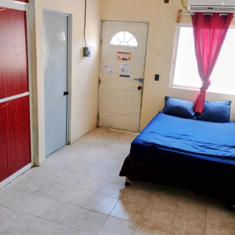 Casita Linda Vista en Cancún, Privado con A C y WiFi, Cerca de Transporte a Zona Hotelera - Apartamento de 1 dormitorio - 1