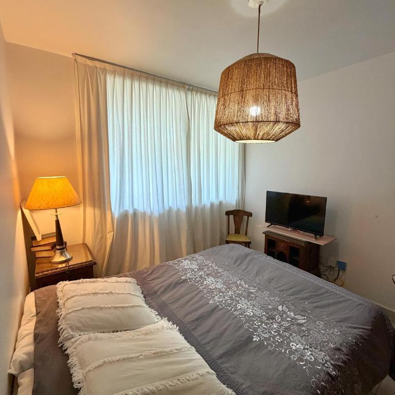 Moderno departamento con balcón y parrilla - One-Bedroom Apartment - 3