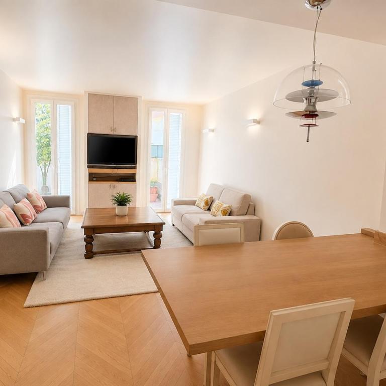 Terrace Downtown Saint-Tropez Place Lices - Apartment mit 2 Schlafzimmern - 13