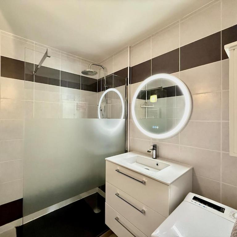 Juan-les-Pins Beachside 1BR Apartment, Air Conditioned, parking place - Apartment mit 1 Schlafzimmer - 11