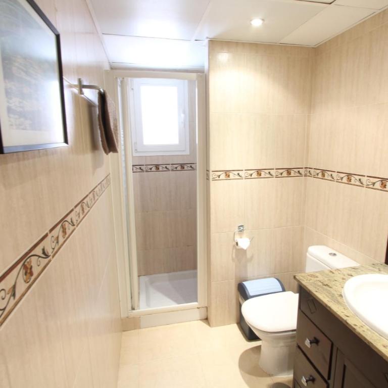 Apartamento con parking cerca de Universidad,Feria,Juzgados,Hospital Clinico - Apartment mit 1 Schlafzimmer - 6