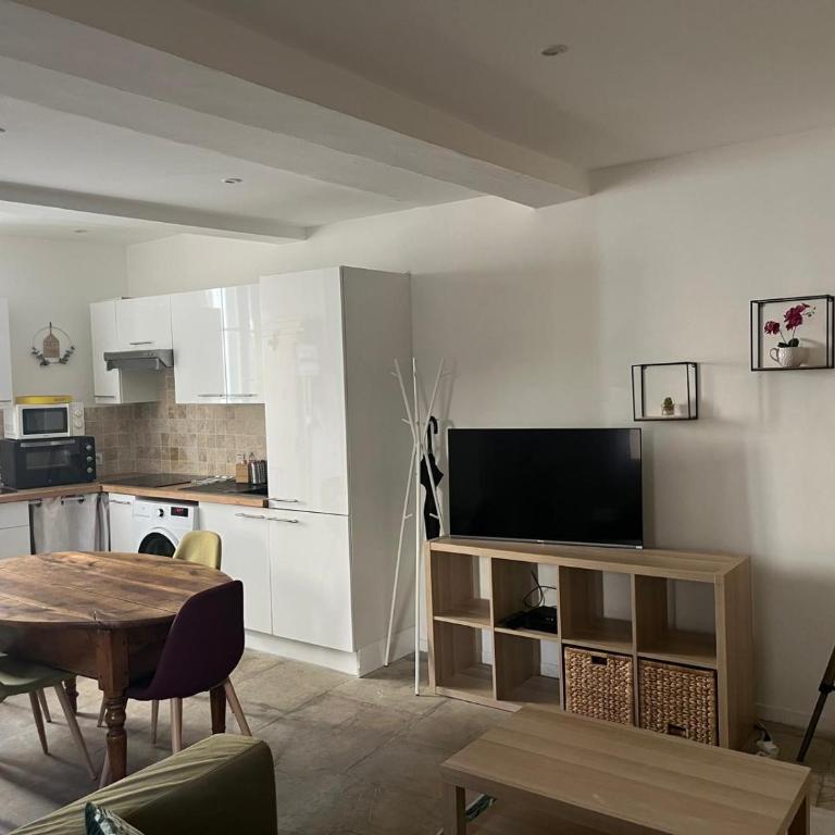 Appartement au calme plein centre historique - Apartment mit 1 Schlafzimmer - 3