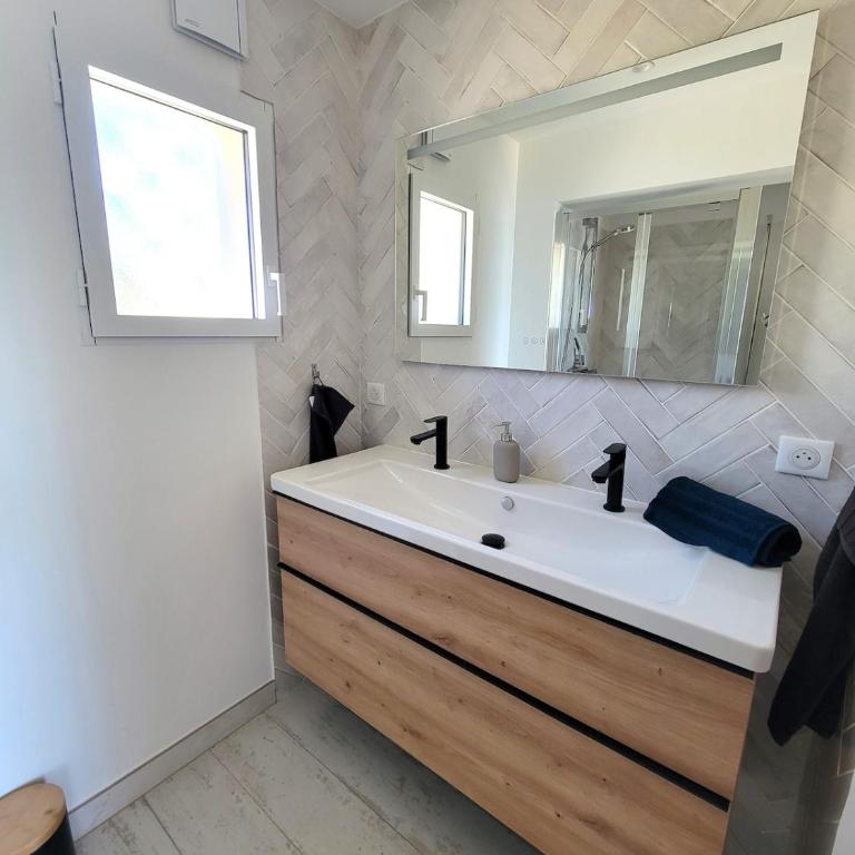 waterfront exceptional view - Appartement 2 Chambres - 28