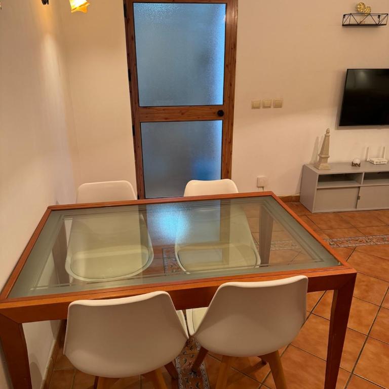 Apartamento 3 habitaciones cerca feria - Apartment mit 1 Schlafzimmer - 7