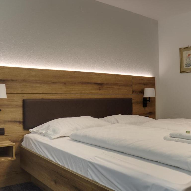Central B&B Obertauern - Double Room with Balcony - 5
