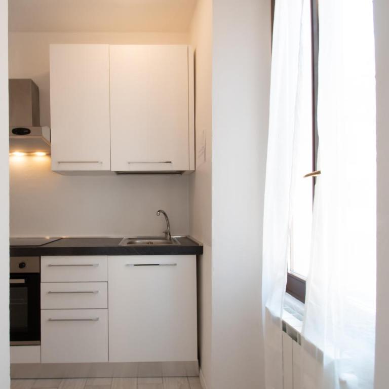 Residenza Capriolo 28 - F&L Apartment - Appartamento Standard - 7
