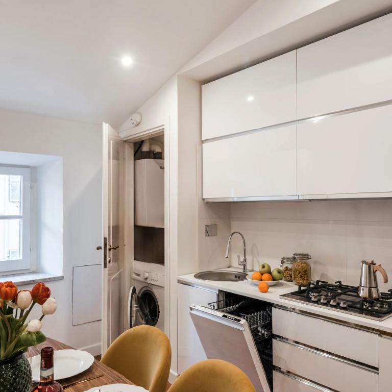 The Best Rent - Termini Apartments - Deluxe Apartment - Via Carlo Cattaneo, 24 - 6