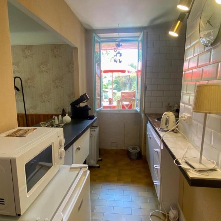 Chez Chagall cozy studio - One-Bedroom Apartment - 6