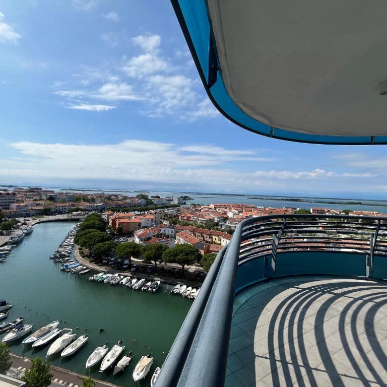 Tiziano - Appartamento con 2 Camere da Letto e Vista Mare - 4