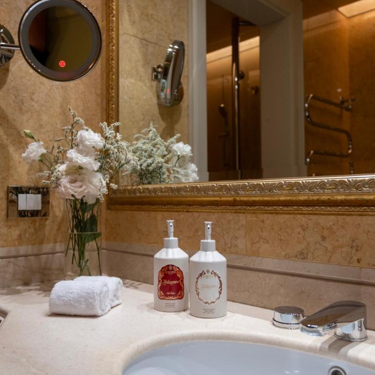 Palazzo Excelsior - The Leading Hotels of the World - Classic Standard Doppelzimmer - 1