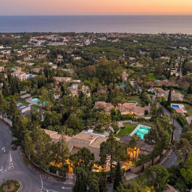 Exceptional Villa in Las Chapas with breathtaking panoramic views! - Villa - 4