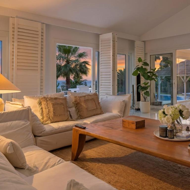 Exceptional Villa in Las Chapas with breathtaking panoramic views! - Villa - 21