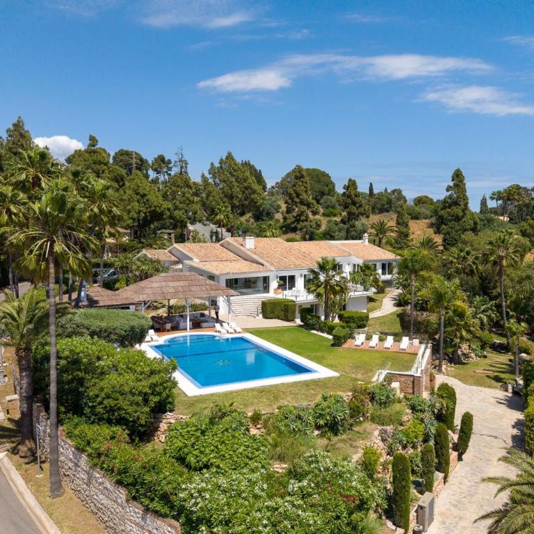 Exceptional Villa in Las Chapas with breathtaking panoramic views! - Villa - 26