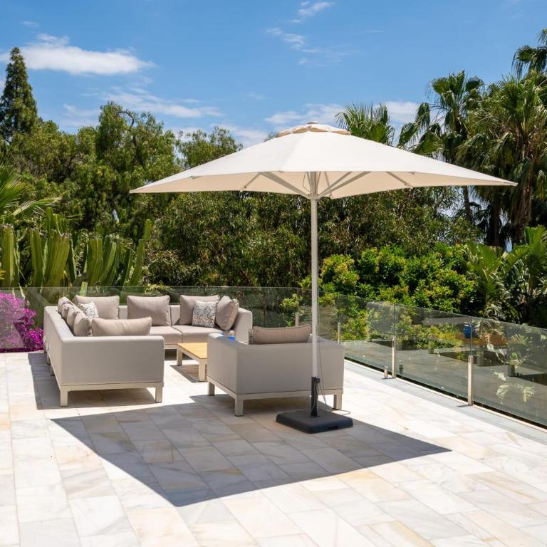Exceptional Villa in Las Chapas with breathtaking panoramic views! - Villa - 38