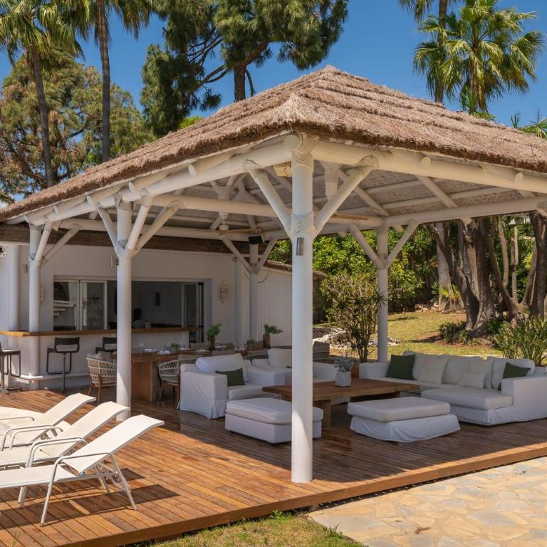 Exceptional Villa in Las Chapas with breathtaking panoramic views! - Villa - 50