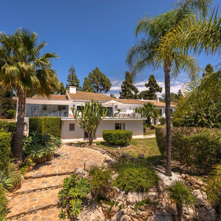 Exceptional Villa in Las Chapas with breathtaking panoramic views! - Villa - 74