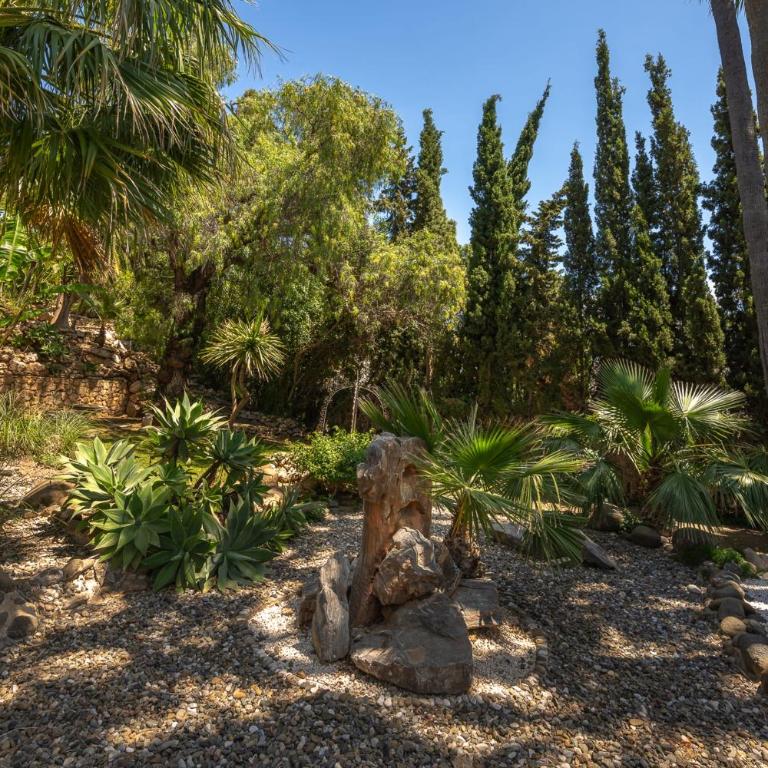 Exceptional Villa in Las Chapas with breathtaking panoramic views! - Villa - 87