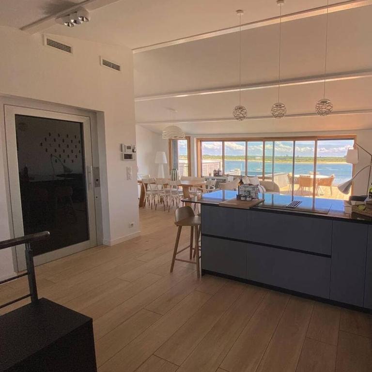 Stunning Duplex Rooftop Pool - Appartement 3 Chambres - 38